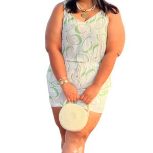 macaquinho / macaquito curto Plus Size