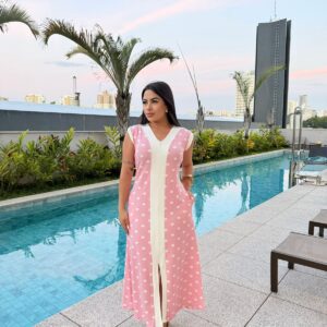 Vestido  (veste 38 ao 48 )