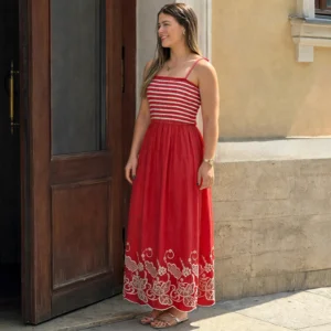 Vestido Longo de Bordado